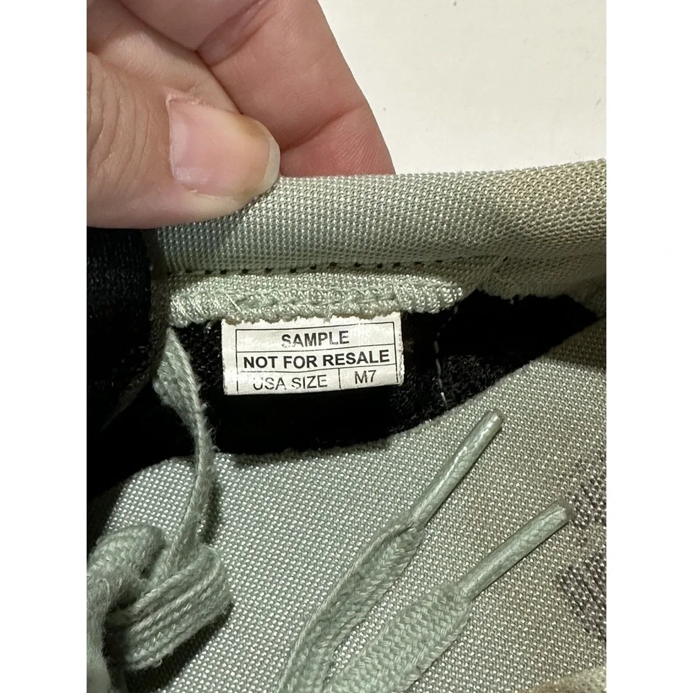 The North Face ortholite Training Running salple Sneaker Shoes purple US man 7‎